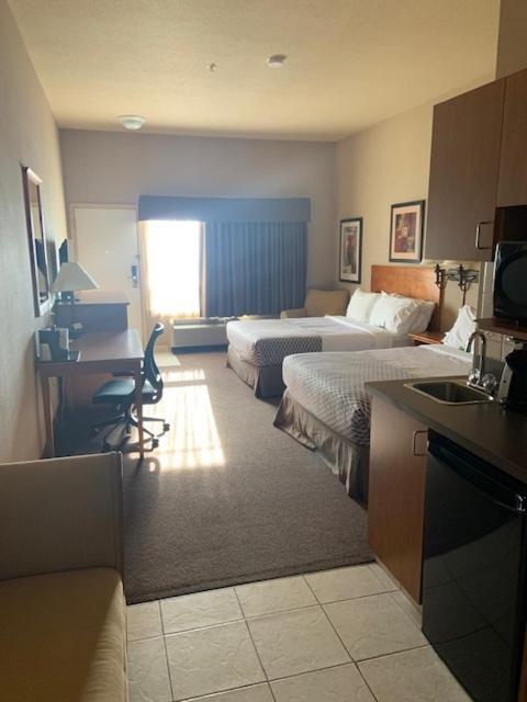 Clarion Pointe Hotel Rimbey Exterior foto