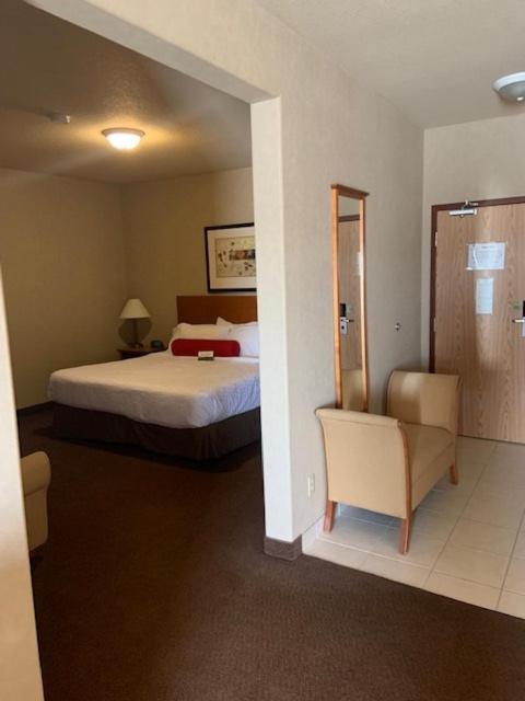 Clarion Pointe Hotel Rimbey Exterior foto